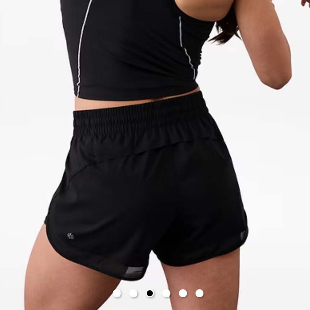 Athleta Hustle short
